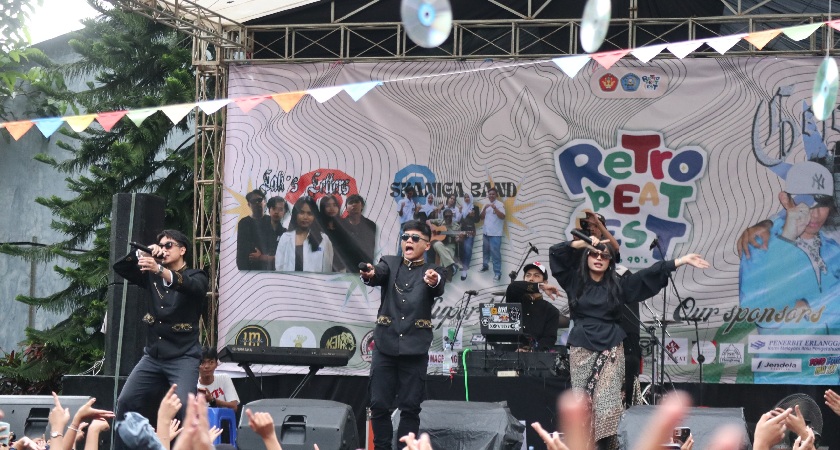 SMK Negeri 3 Magelang Gelar Retro Beat Fest, Ajak Warga Sekolah Bernostalgia Era 90-an
