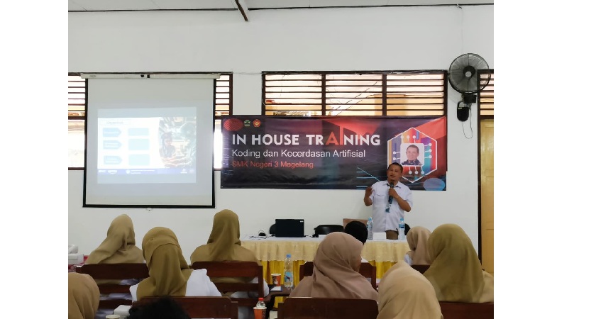 SMK Negeri 3 Magelang Gelar In House Training Bertema Koding dan Kecerdasan Artifisial
