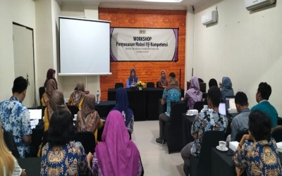 Workshop Penyusunan Materi Uji Kompetensi Bersama SMK Jejaring