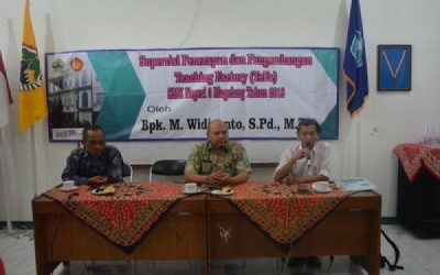 SUPERVISI PENERAPAN DAN PENGEMBANGAN TEACHING FACTORY (TEFA)